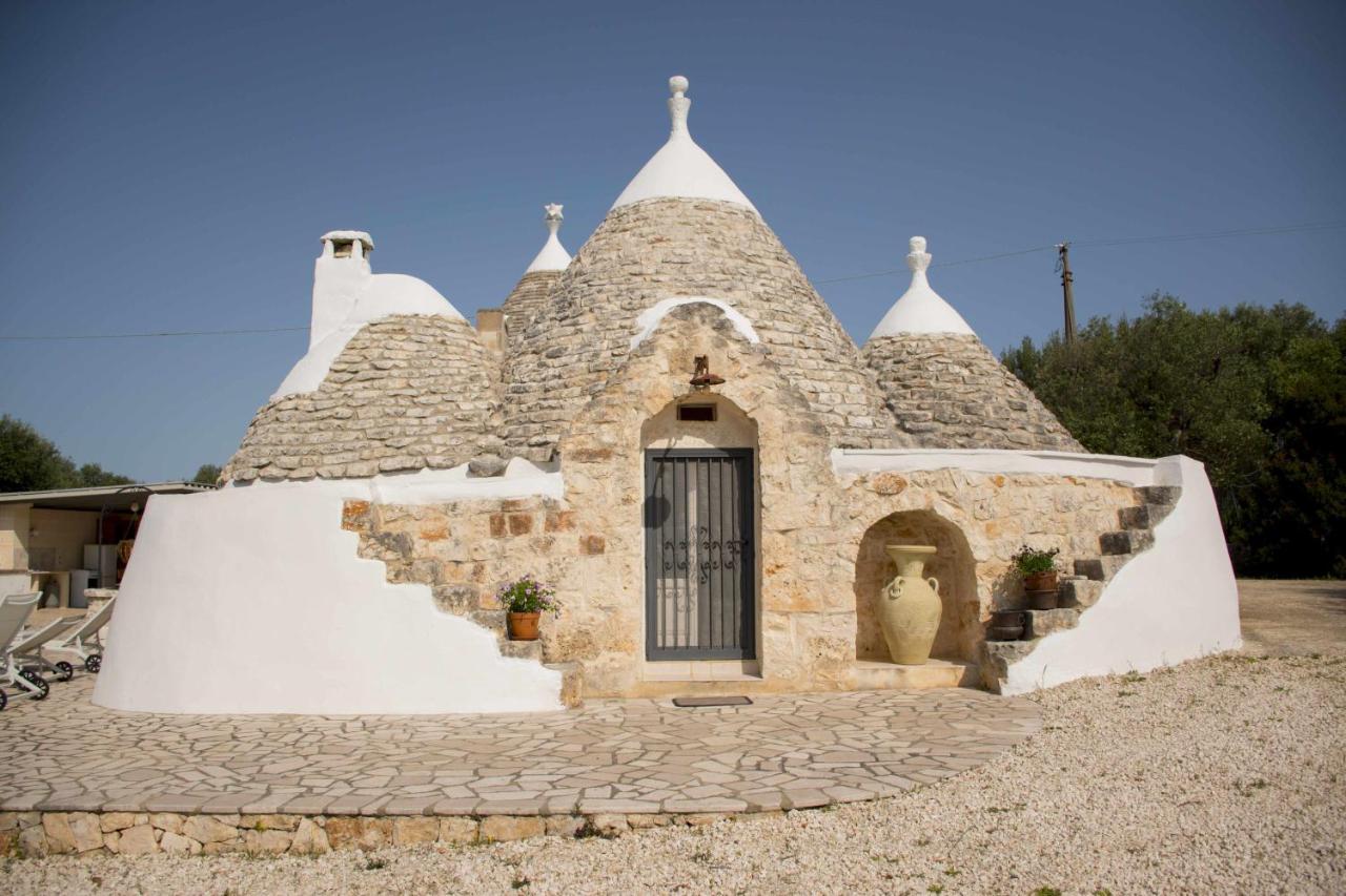 Trullo Terra Di Alix Villa Ostuni Luaran gambar